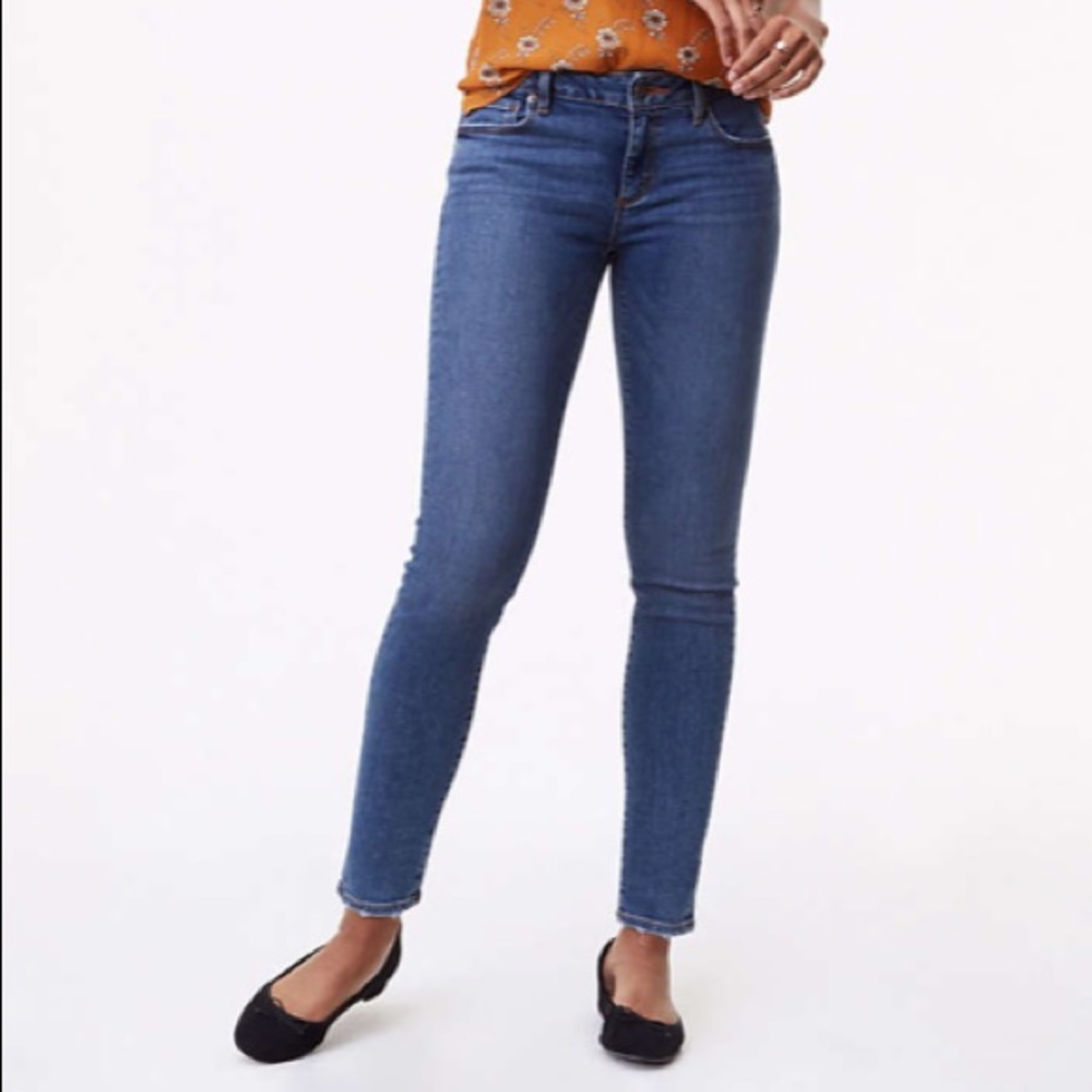 LOFT 0/25” super skinny slim Blue low rise jeans